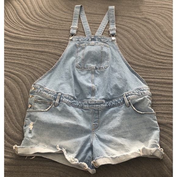ISABEL MATERNITY Overalls Size 16 Medium Wash Blue Raw Hem Jean Shortall Bibs - Picture 1 of 9